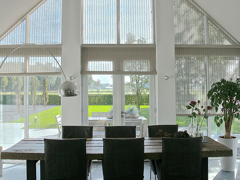 Indivipro | Roll-up blinds